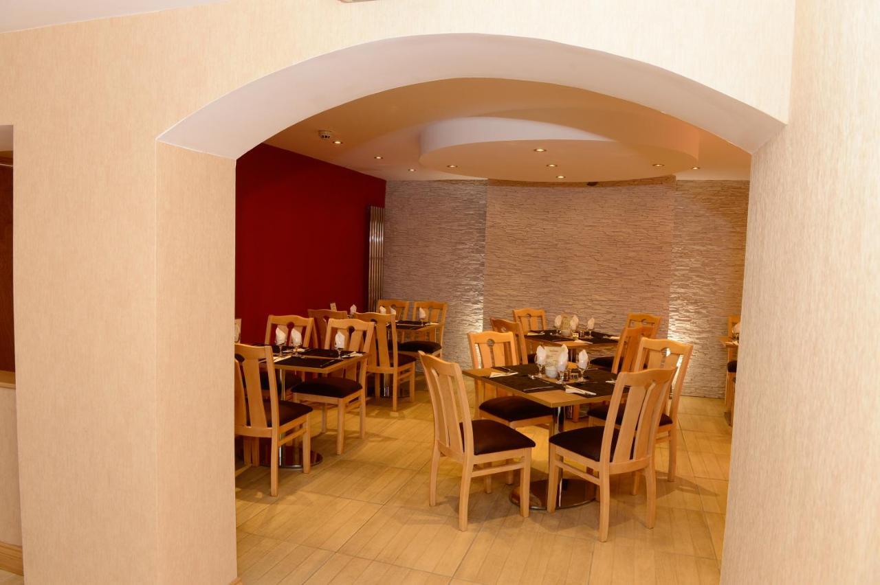 Four Saints Brig Y Don Hotel Llandudno Exterior photo
