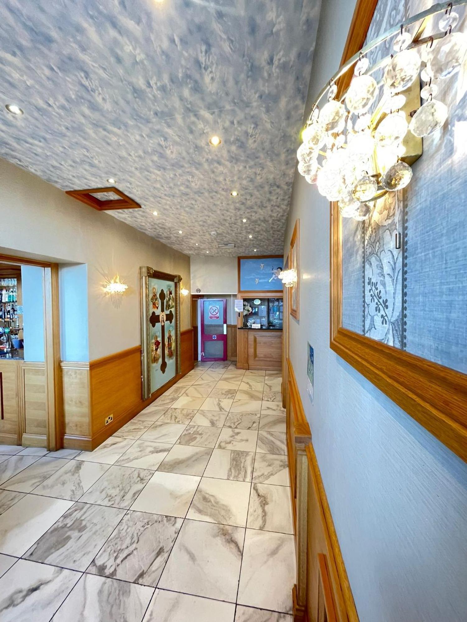 Four Saints Brig Y Don Hotel Llandudno Exterior photo