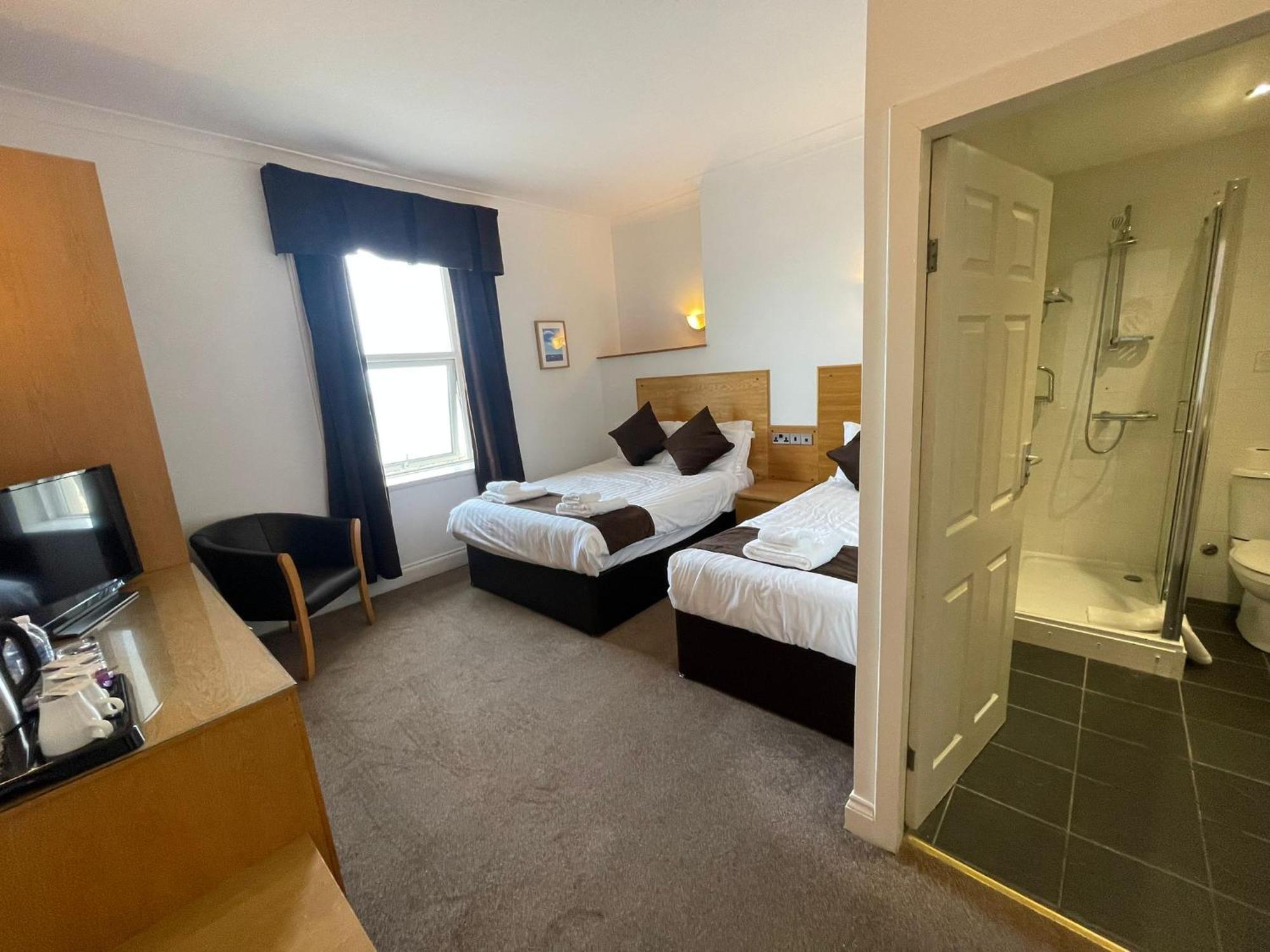 Four Saints Brig Y Don Hotel Llandudno Exterior photo